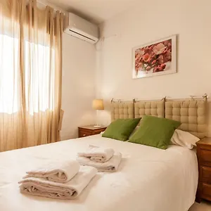  Appartement Triana With Free Parking