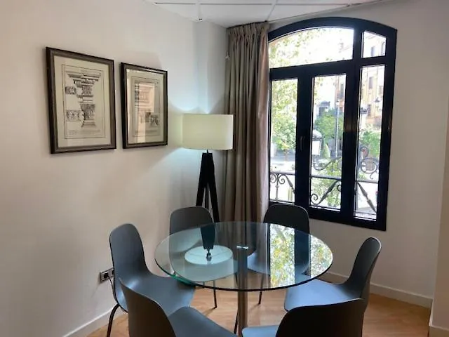 Apartamentos Avenida Sevilla Apartman