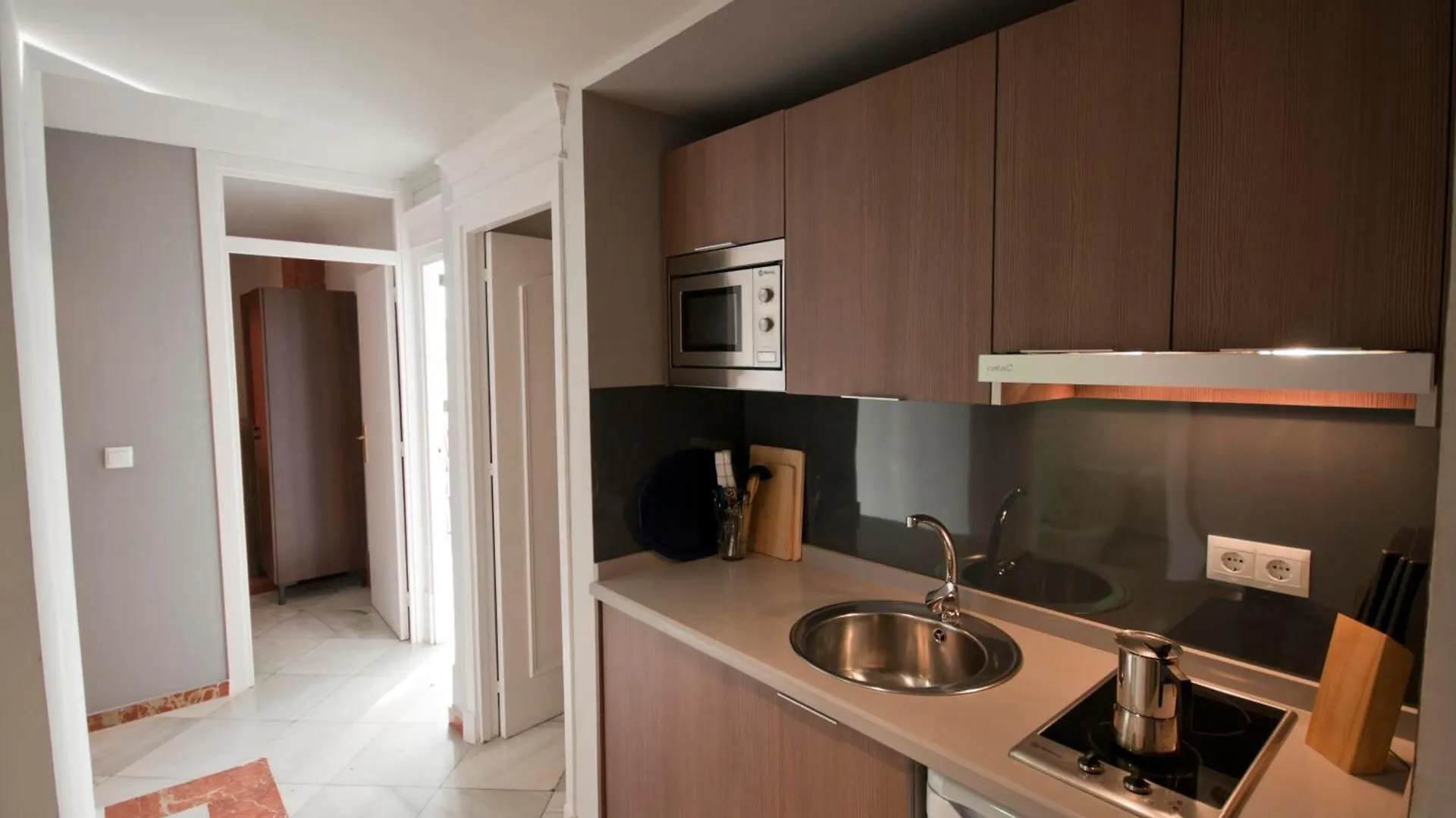 Apartamentos Avenida Sevilla Apartman
