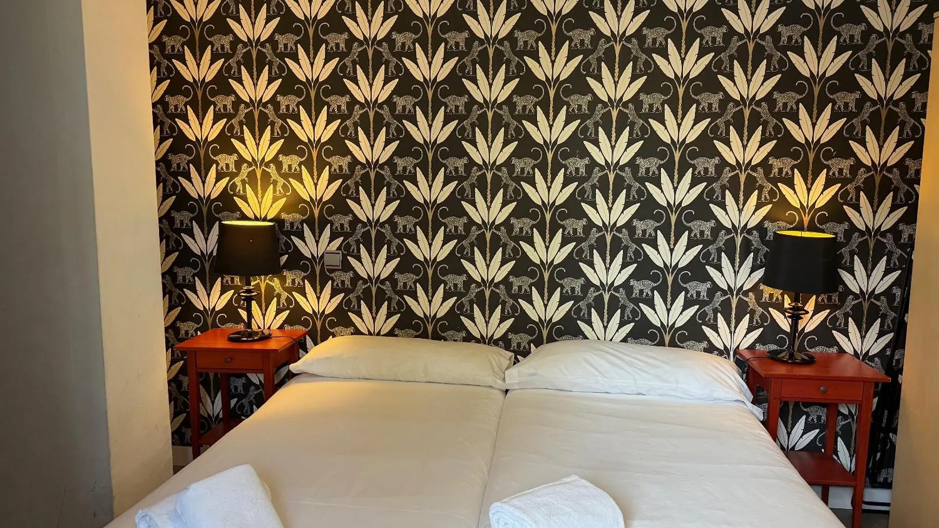 Apartamentos Avenida Sevilla Apartman