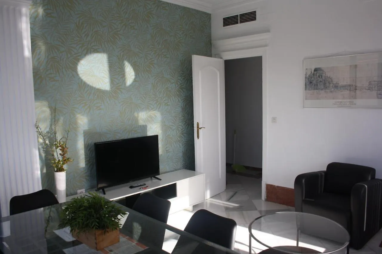 Apartamentos Avenida Sevilla Apartman