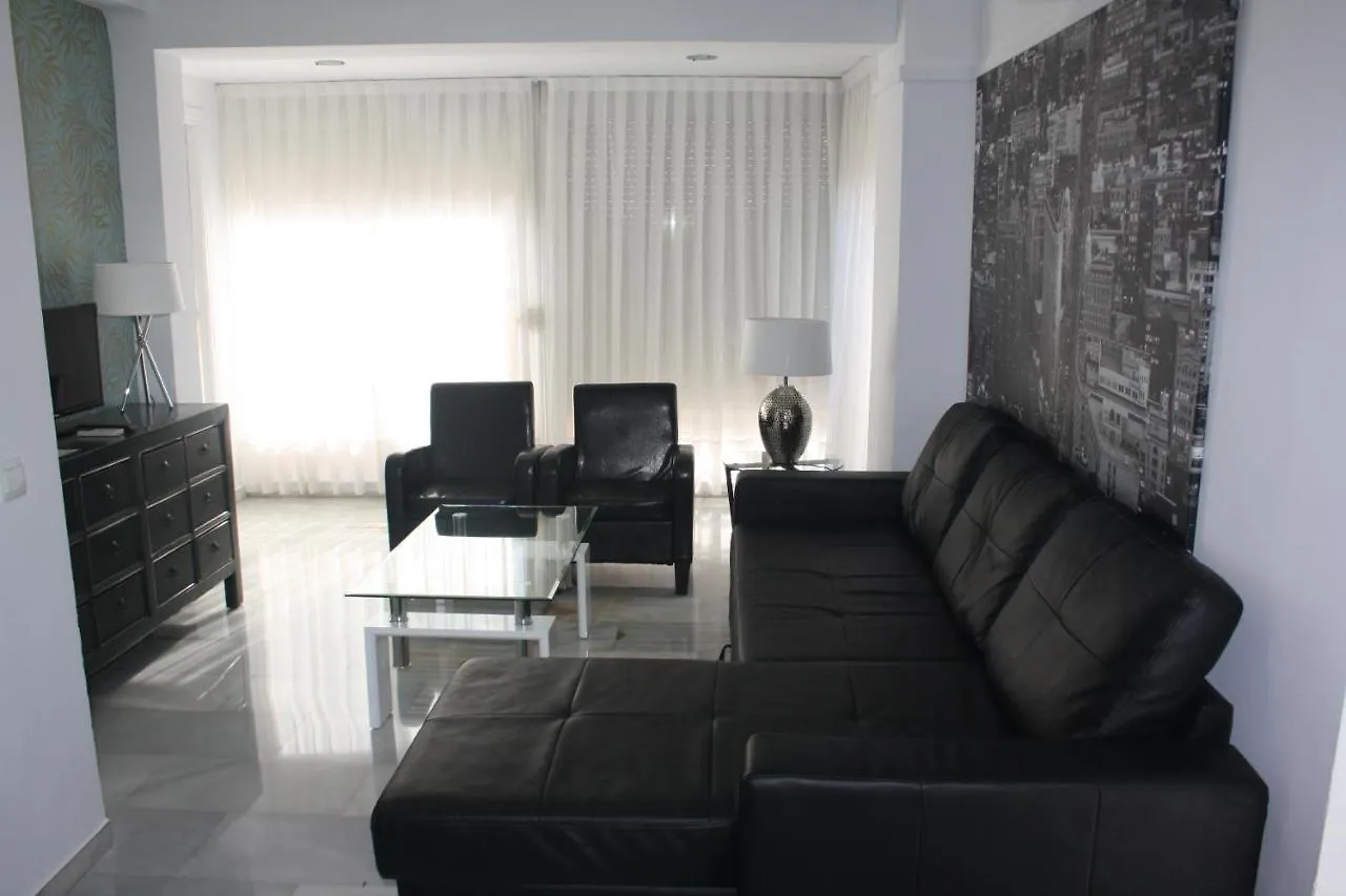 Apartamentos Avenida Sevilla Apartman